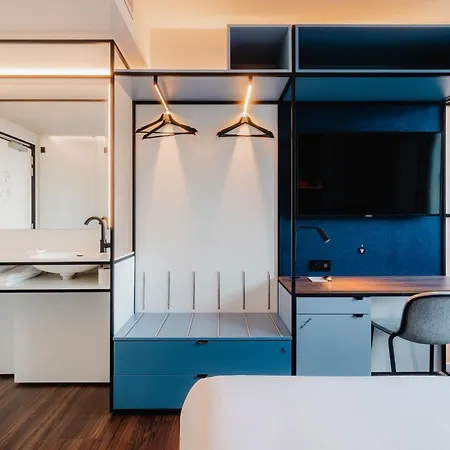 Hotel A-stay 3*